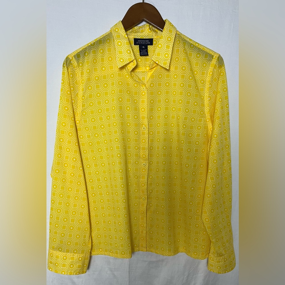 Preowned- Women’s Jones New York Signature 100% Cotton Button Down - Yellow- XL